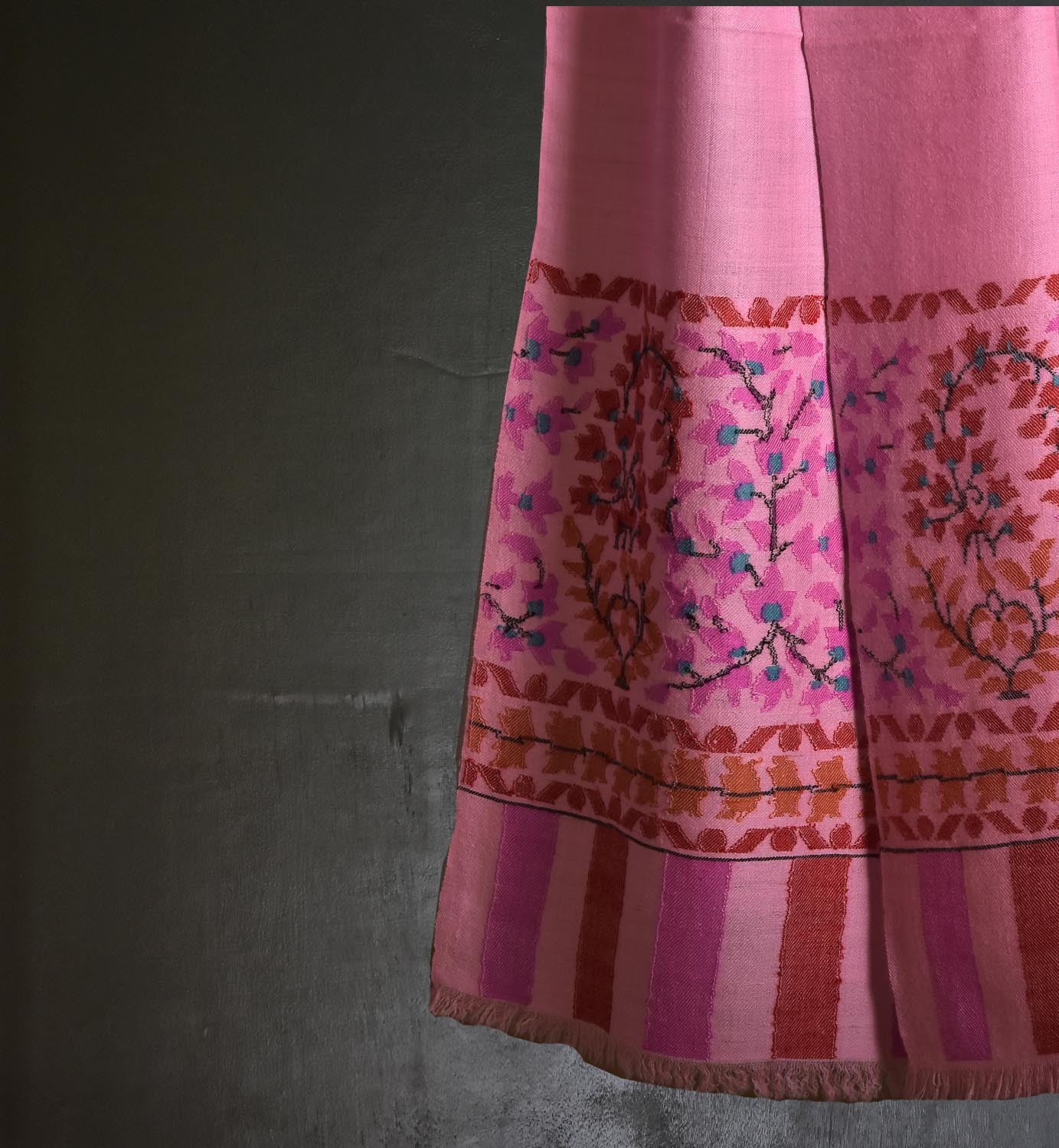 Blush Reverie | Kani Pashmina Shawl - Image 5